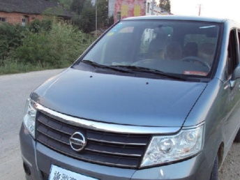 图 会议租车 婚庆用车 机场接送 长短途包车 旅游租车 武汉租车
